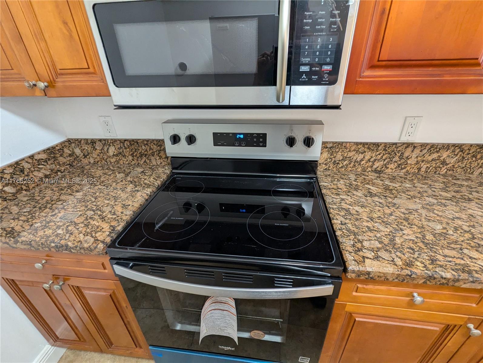 LAKEWOOD VILLAGE - Residential