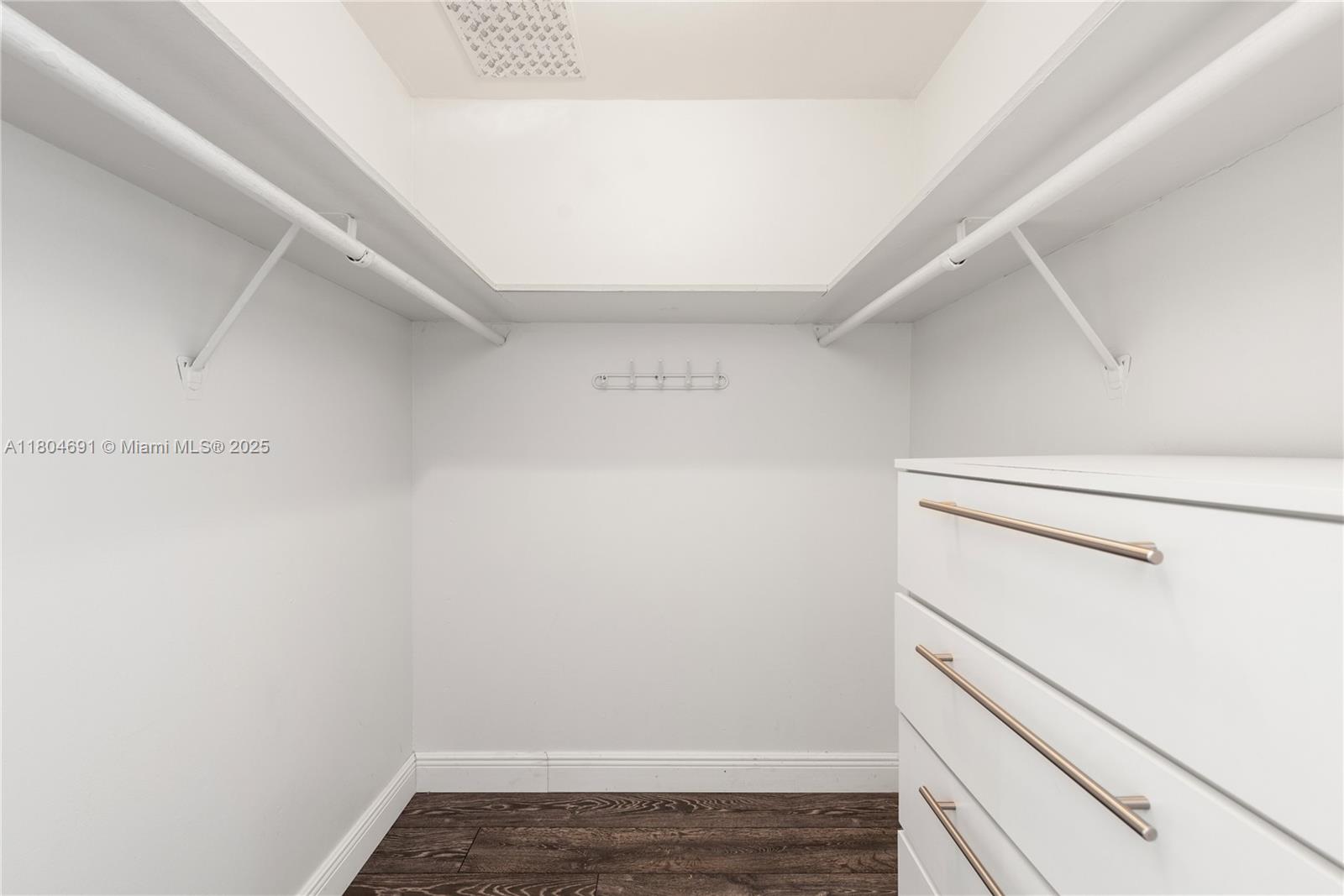 AQUASOL CONDO - Residential