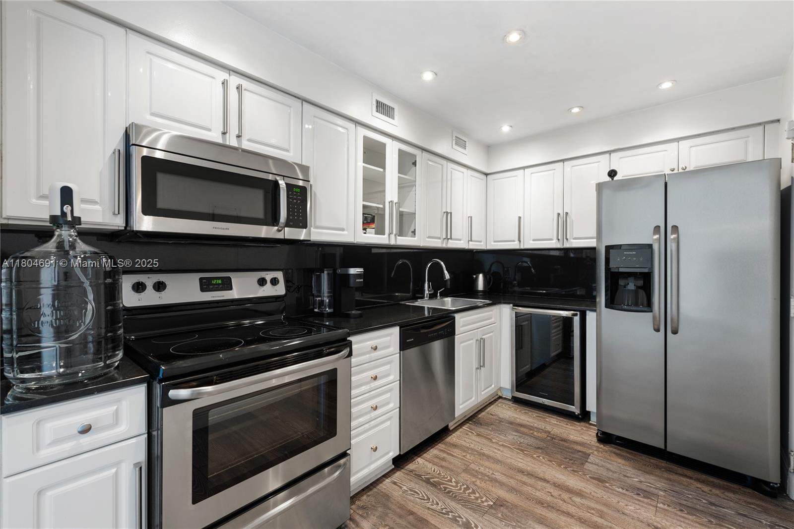 AQUASOL CONDO - Residential