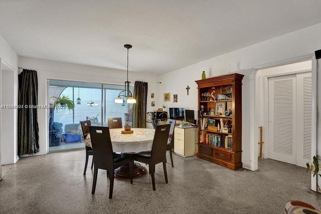BISCAYNE HEIGHTS - Residential