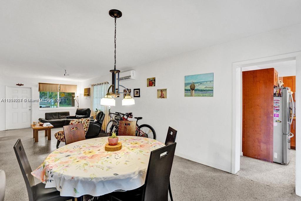 BISCAYNE HEIGHTS - Residential