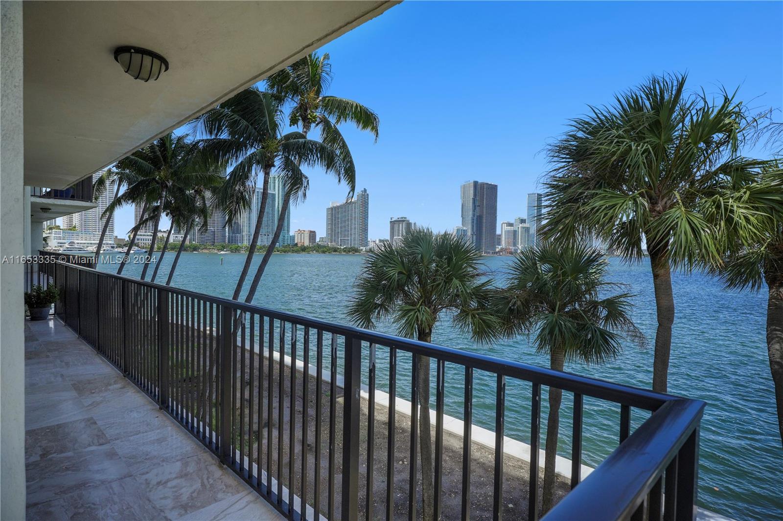 View Miami, FL 33139 condo