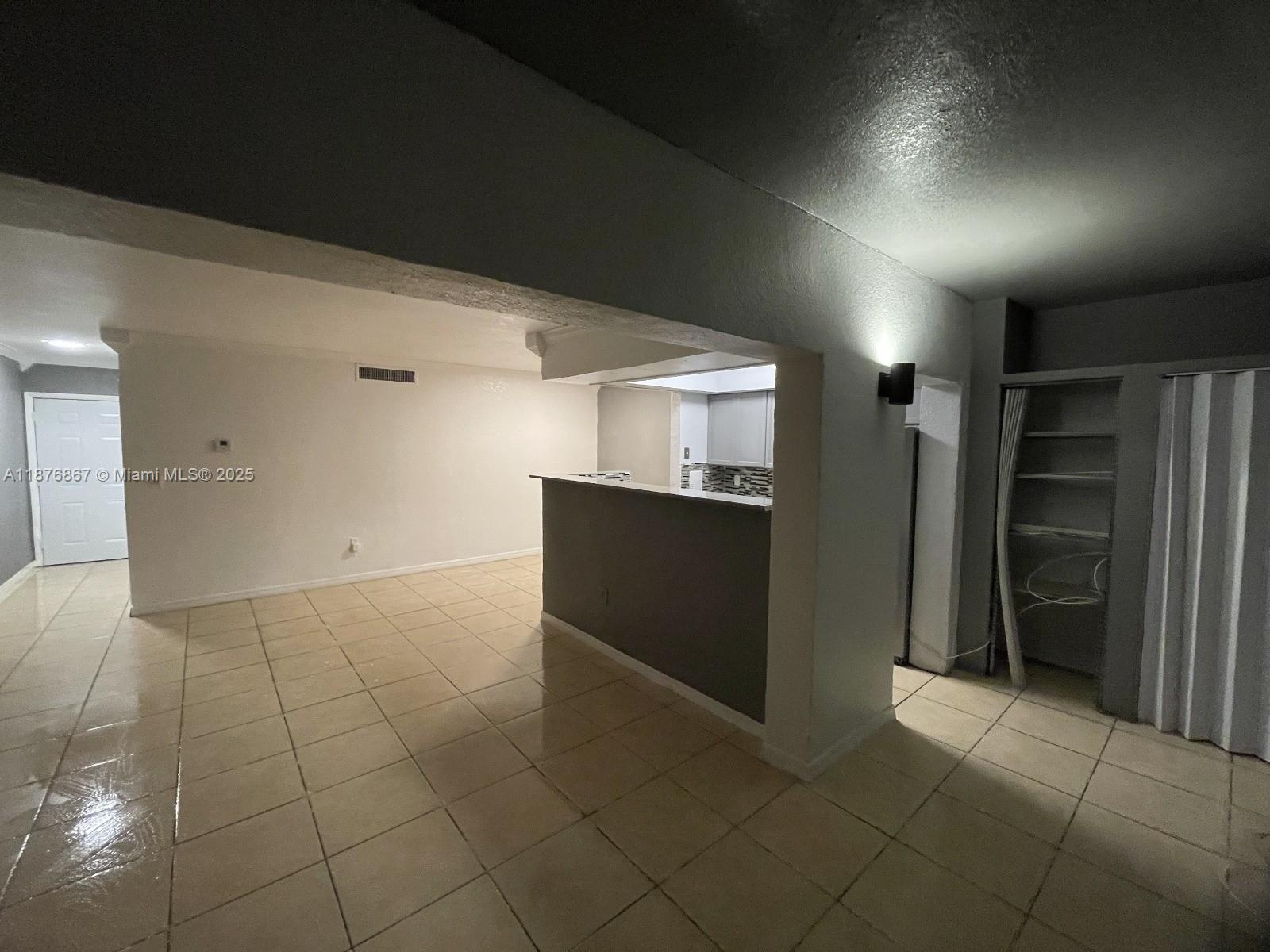 GOLF RIDGE VILLAS UNIT A - Residential Lease