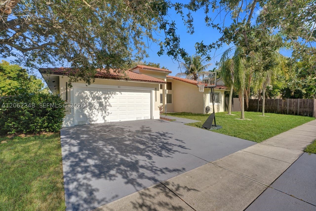 581 SW 169th Way