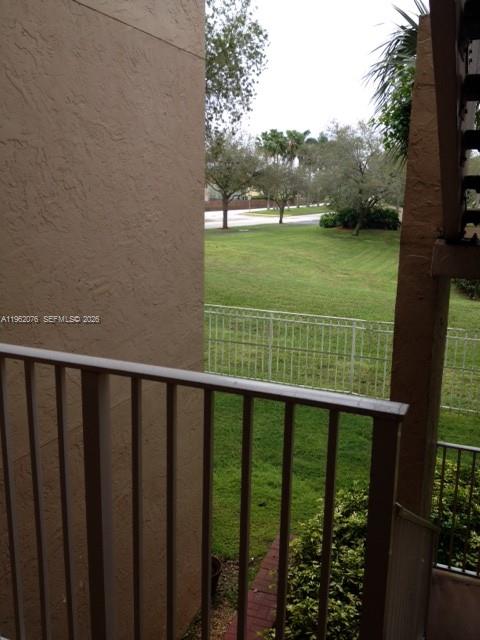 ROYAL PALM PLACE - Residential