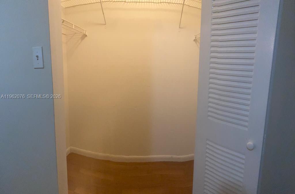 ROYAL PALM PLACE - Residential