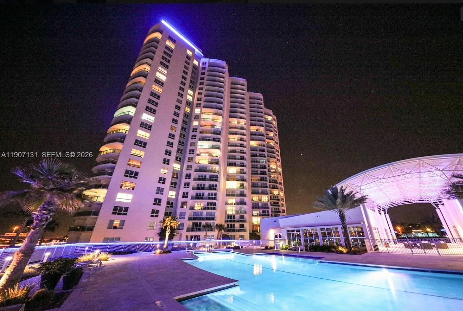 Marina Grande On The Halif - Residential