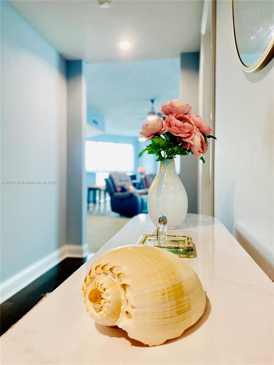 Marina Grande On The Halif - Residential