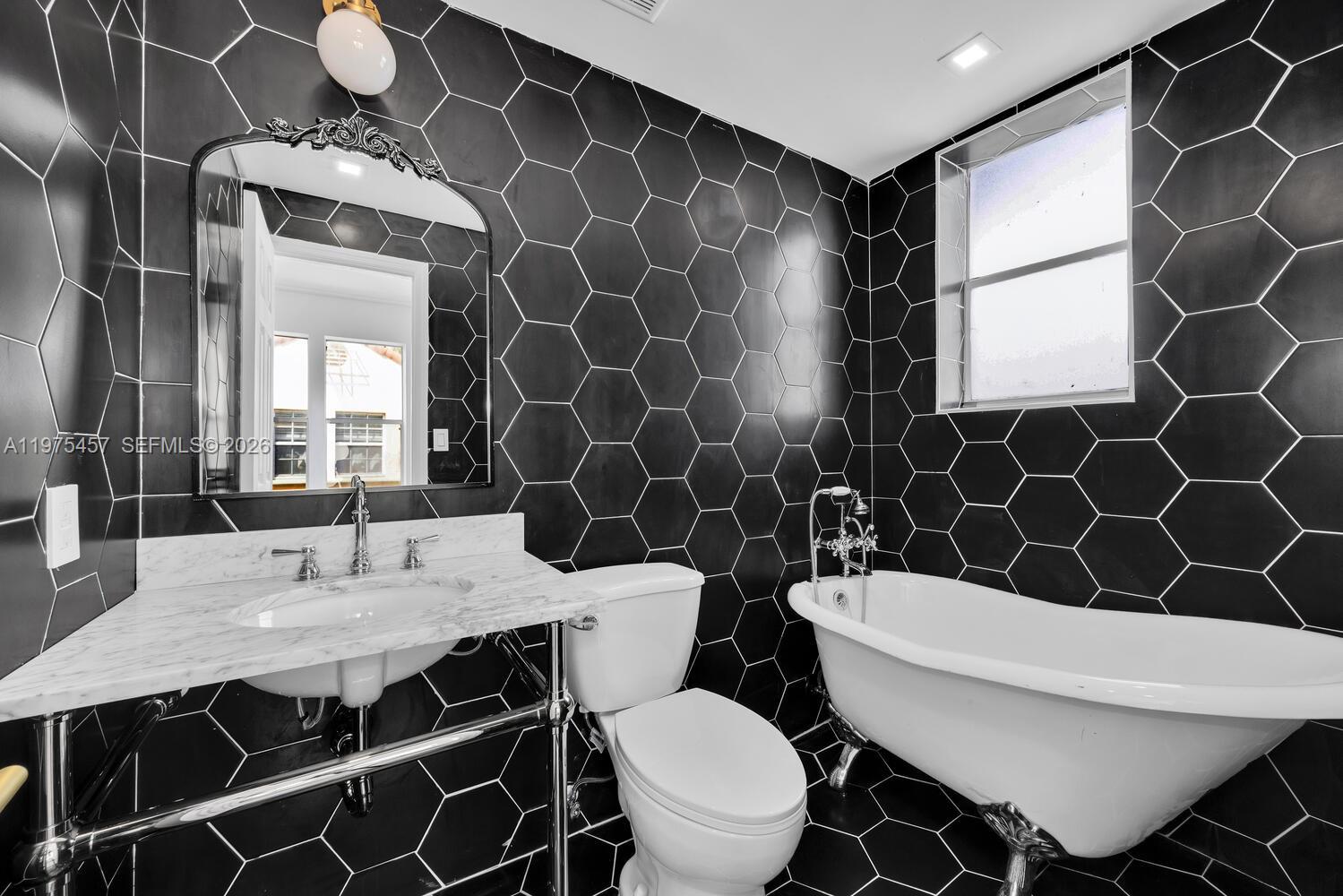 PENN PLAZA CONDO - Residential