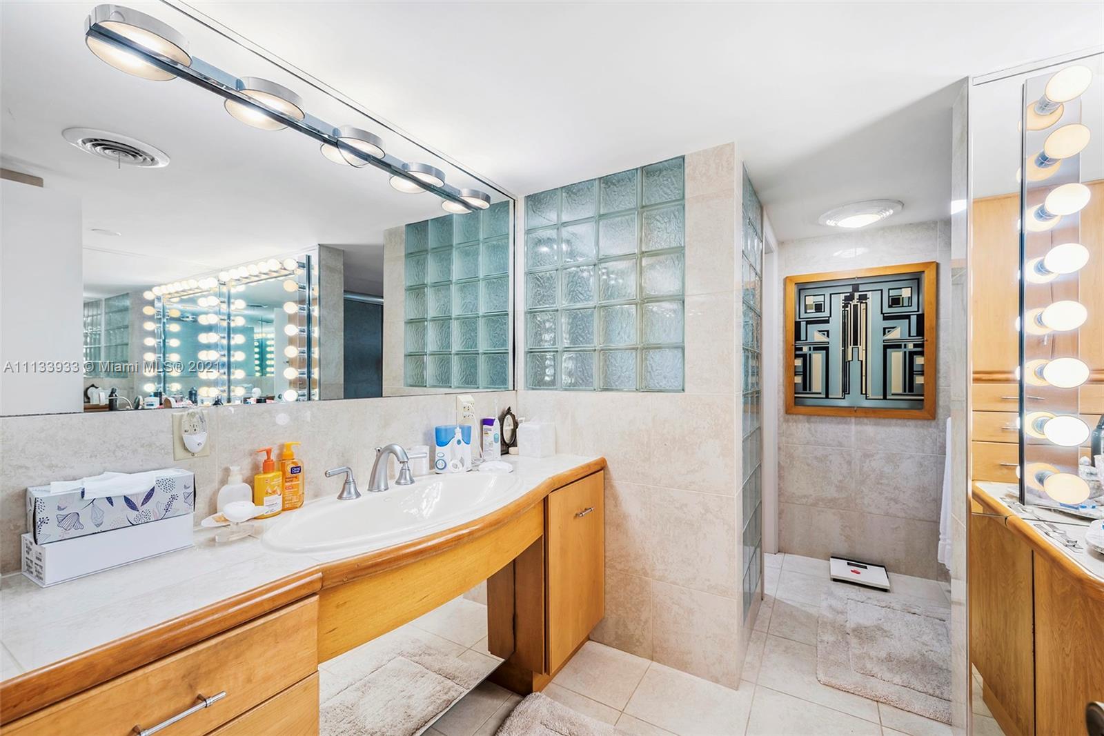 HAMMOCK LAKE NO 2 - Residential