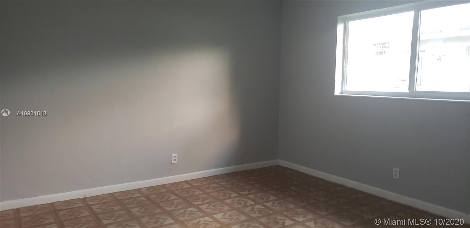 CORAL KEY VILLAS 5TH SEC - Residential Lease