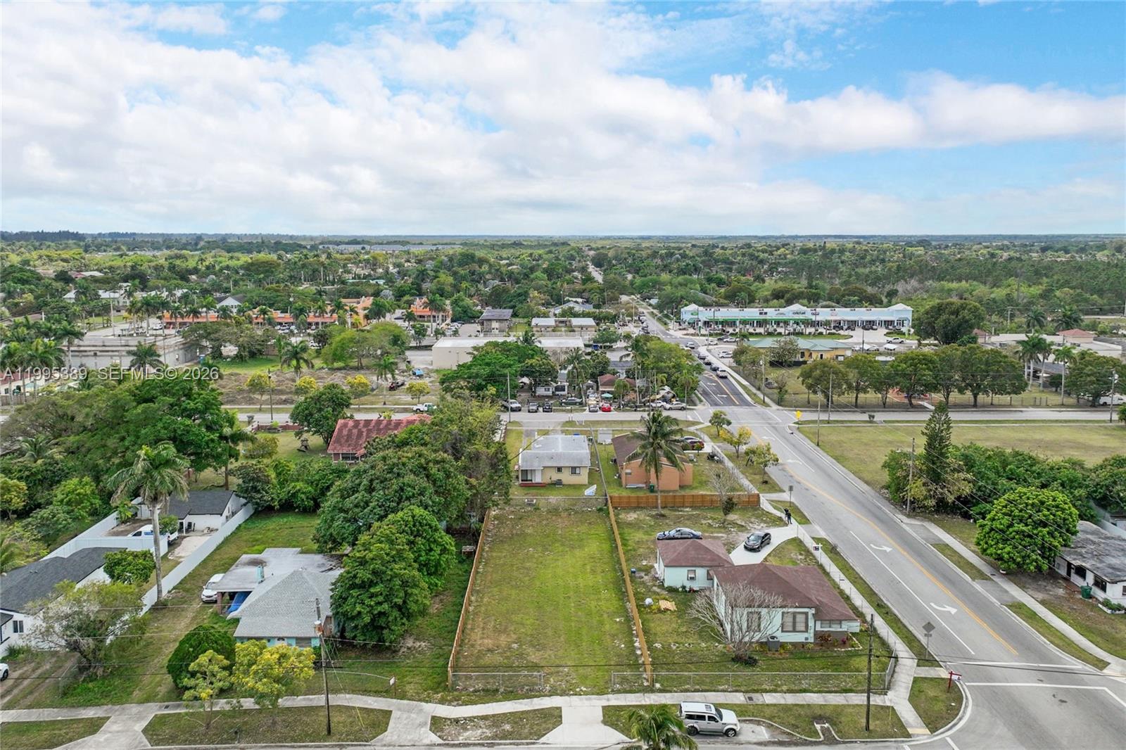 FLORIDA CITY PROPER - Land