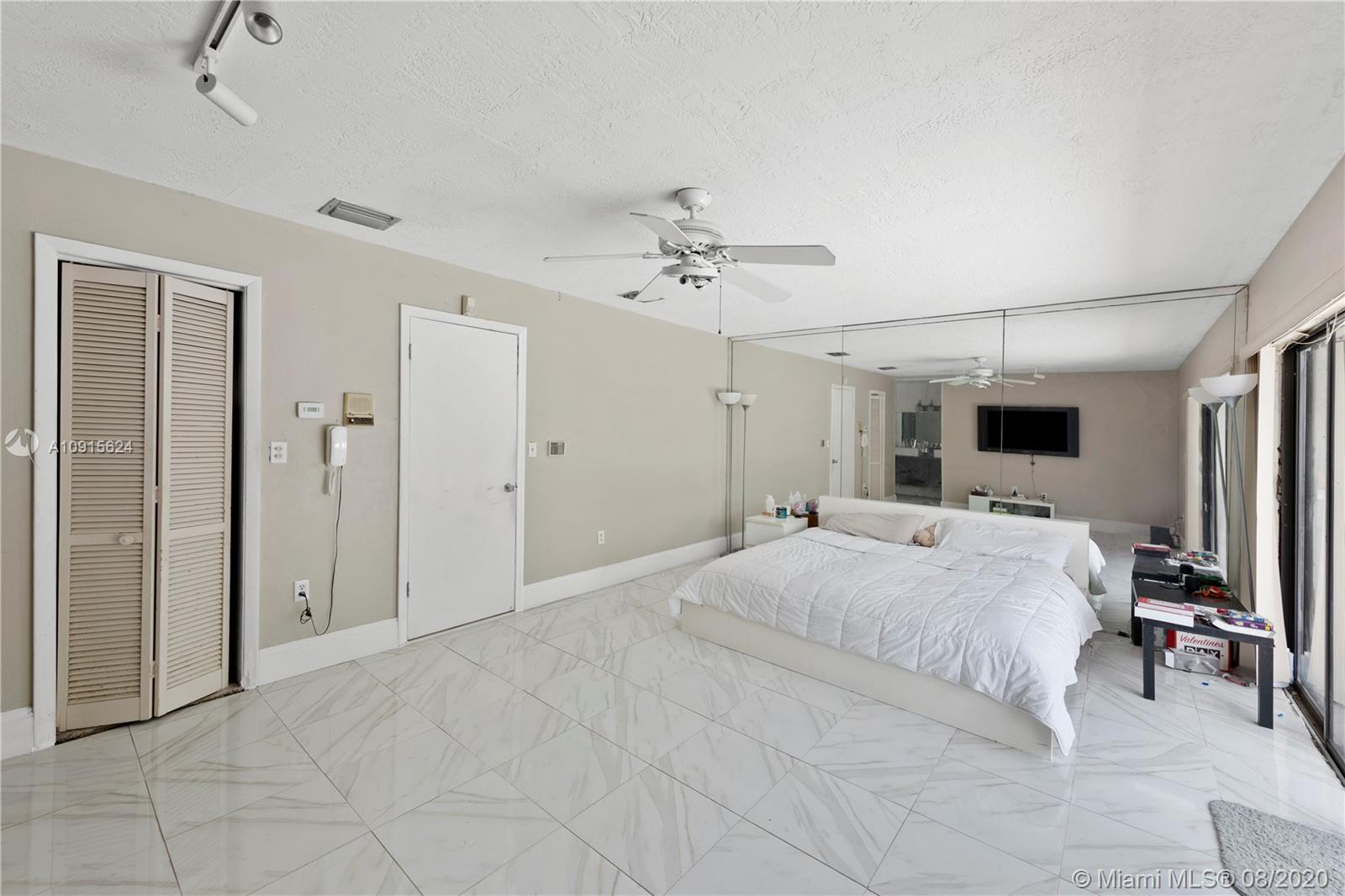 Redland 1.25 acres - Residential