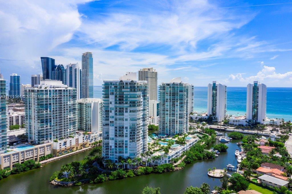 OCEANIA IV CONDO - Residential