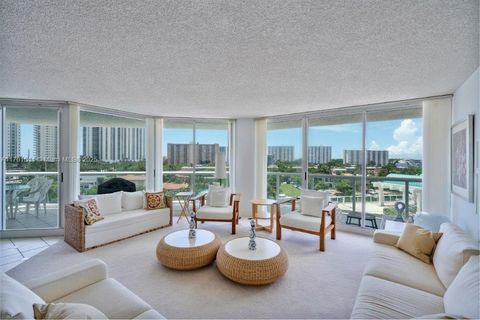 16400 Collins Ave 544 Sunny Isles Beach FL 33160