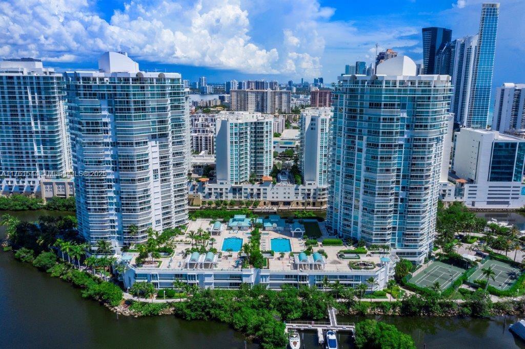 OCEANIA IV CONDO - Residential