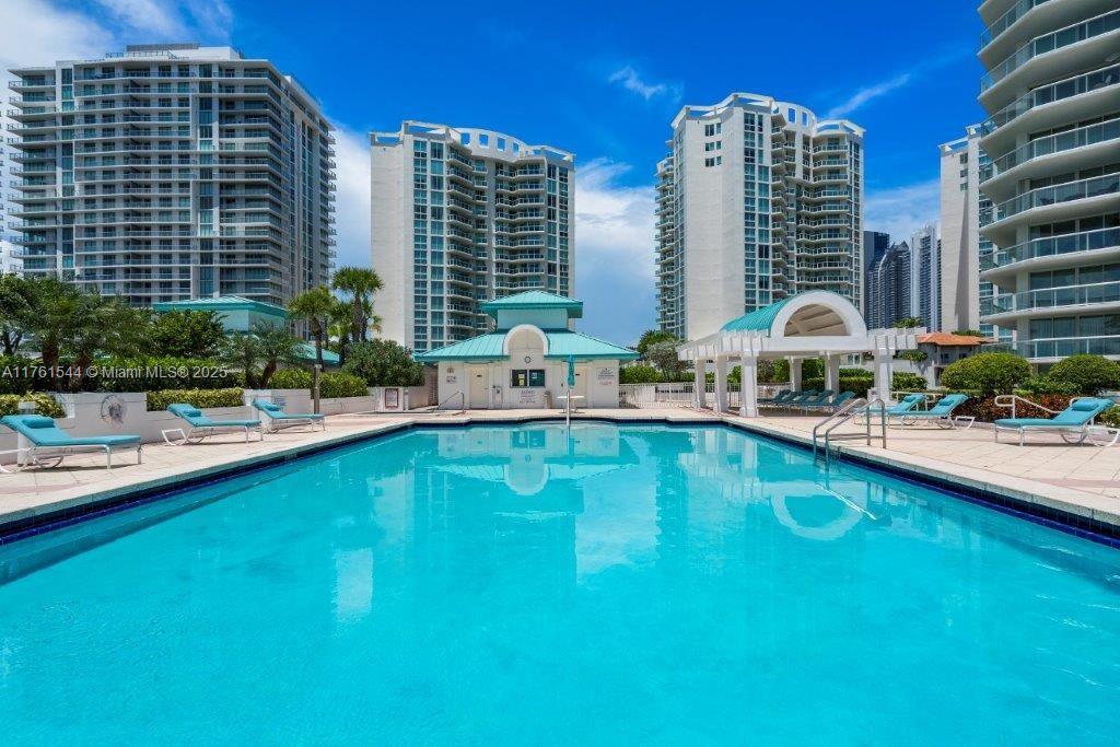 OCEANIA IV CONDO - Residential
