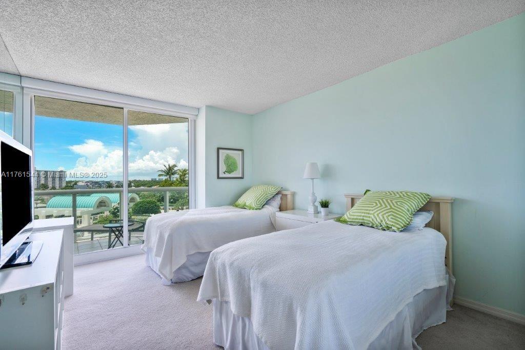 OCEANIA IV CONDO - Residential