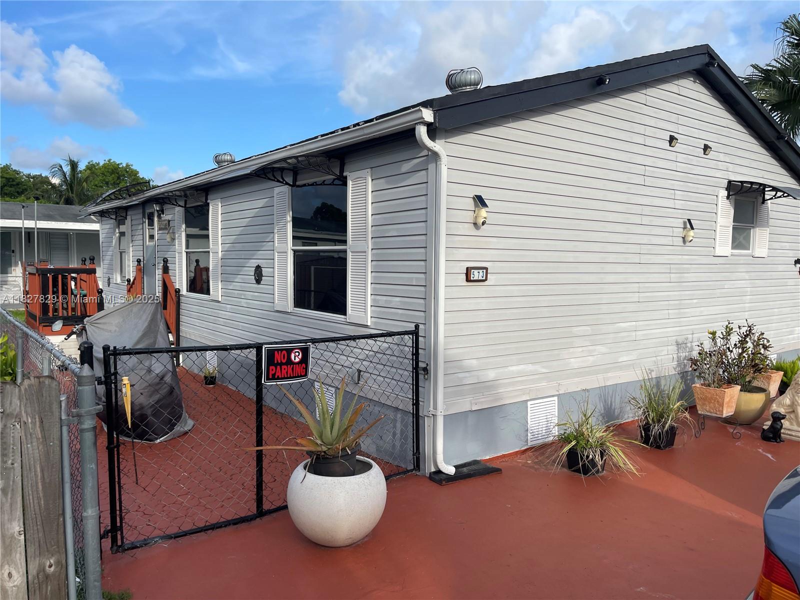 19800 SW 180th Ave unit 573