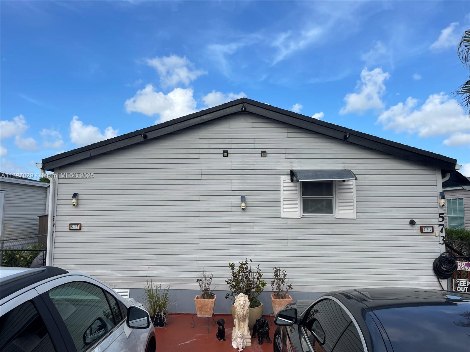 19800 SW 180th Ave unit 573