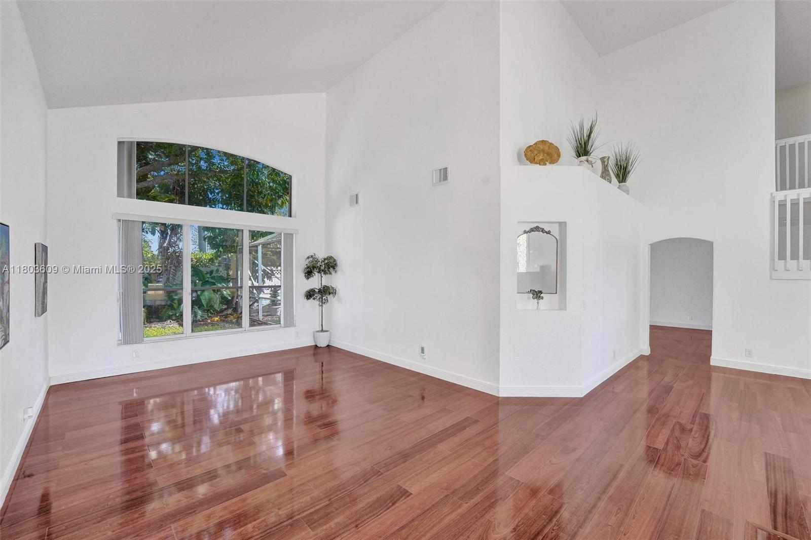 KENSINGTON NORTH - Residential