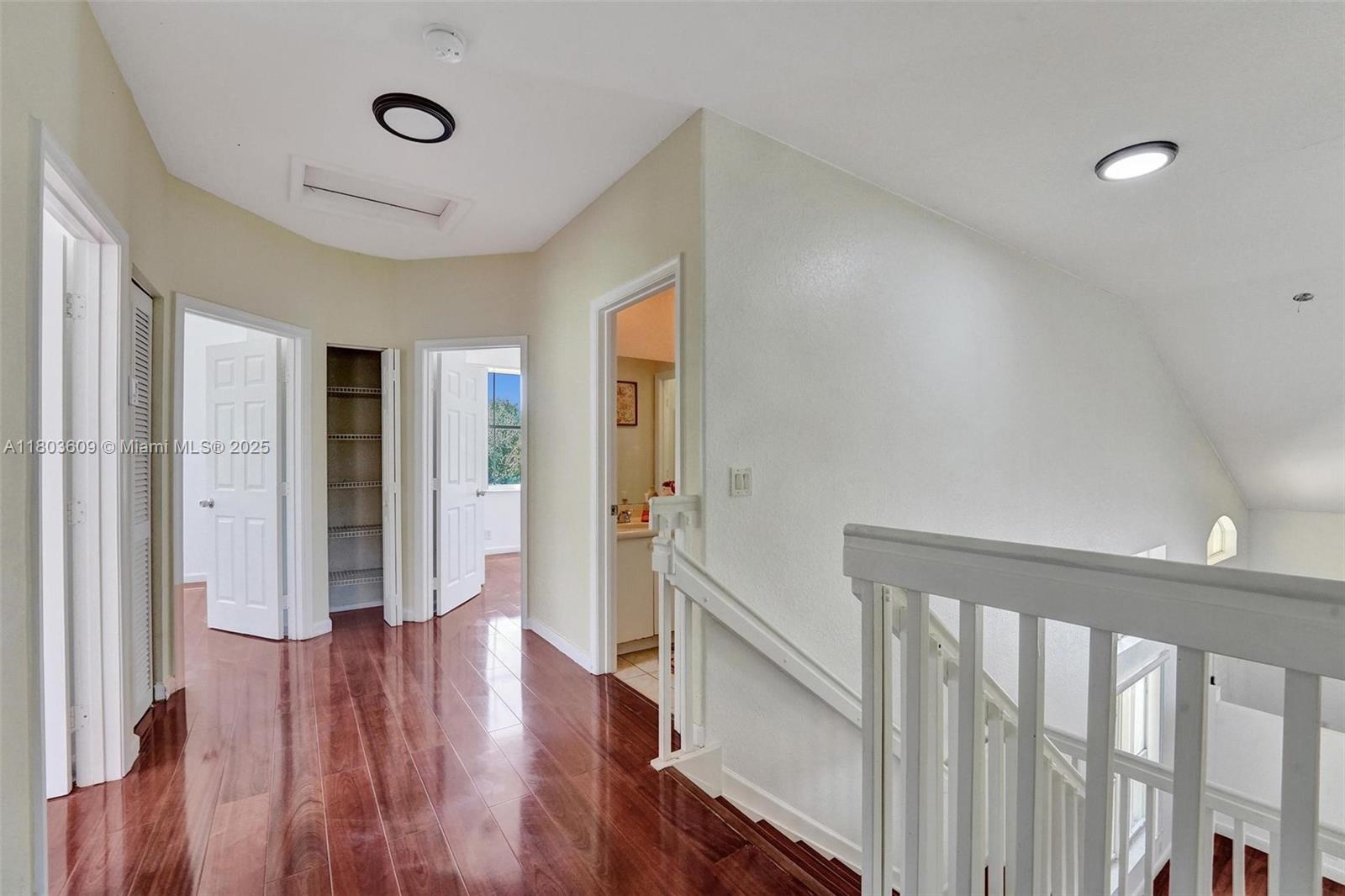 KENSINGTON NORTH - Residential