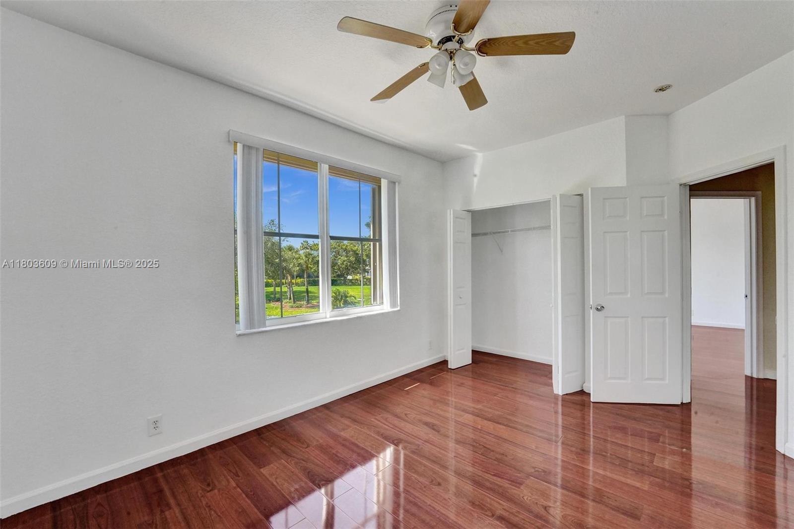 KENSINGTON NORTH - Residential