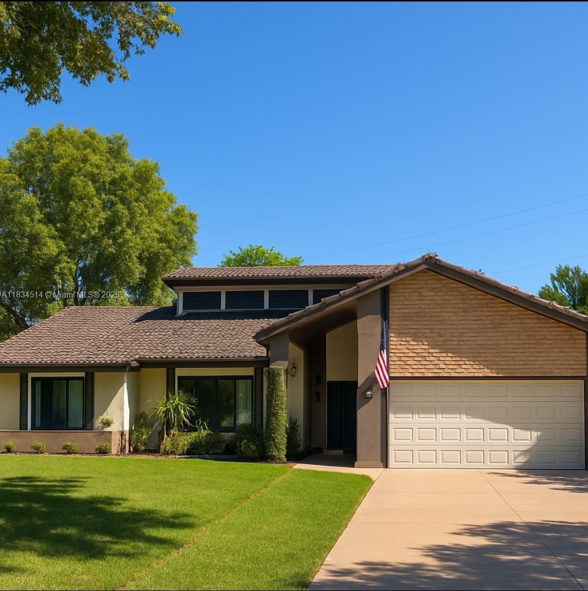 8924 47th Ct