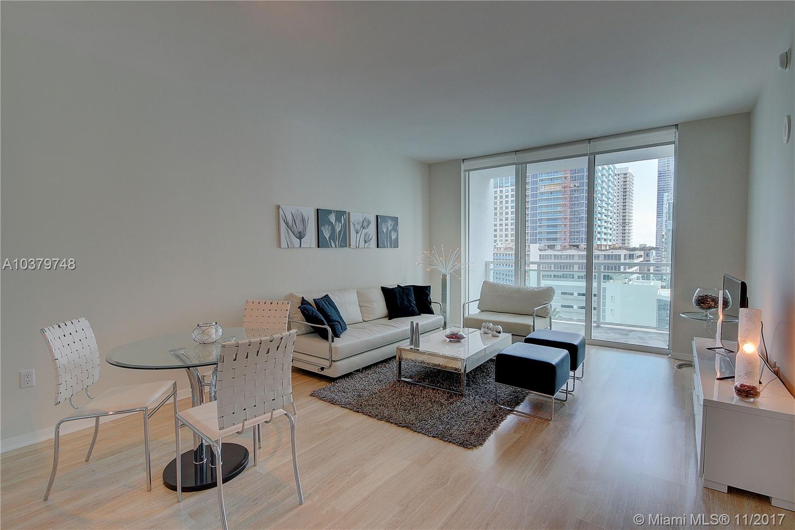 THE PLAZA 851 BRICKELL CO - Residential Lease