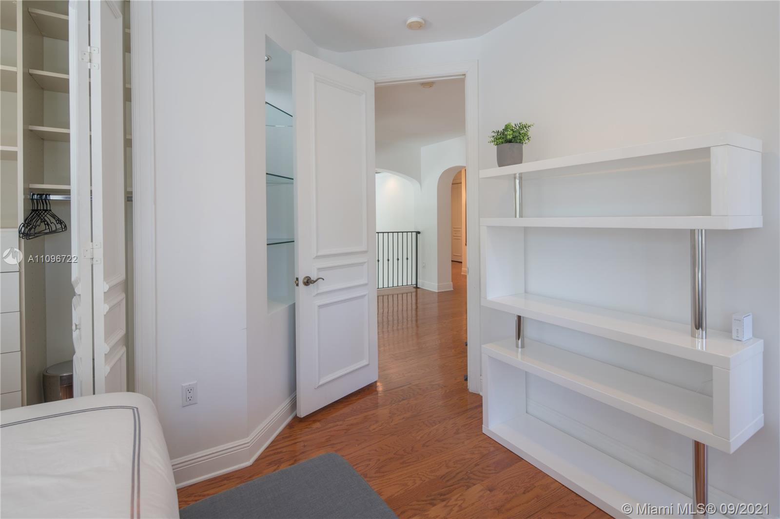 LAKE VIEW SUB - Residential