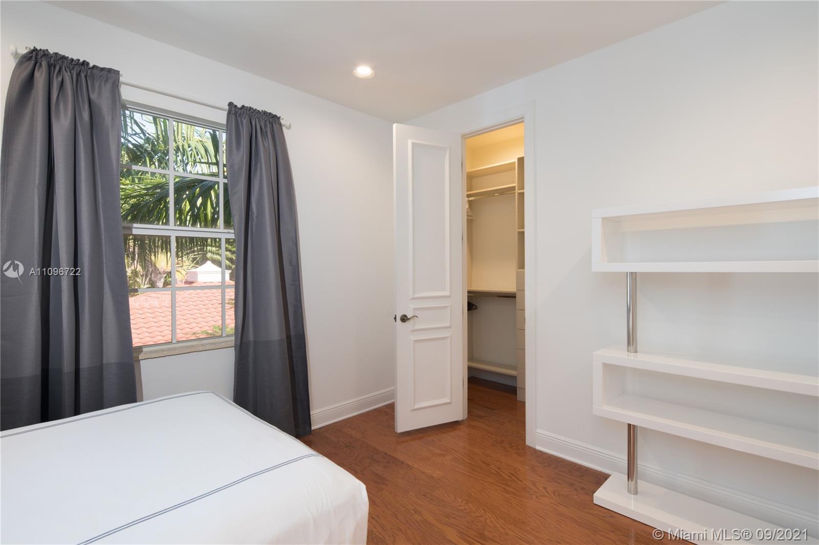 LAKE VIEW SUB - Residential