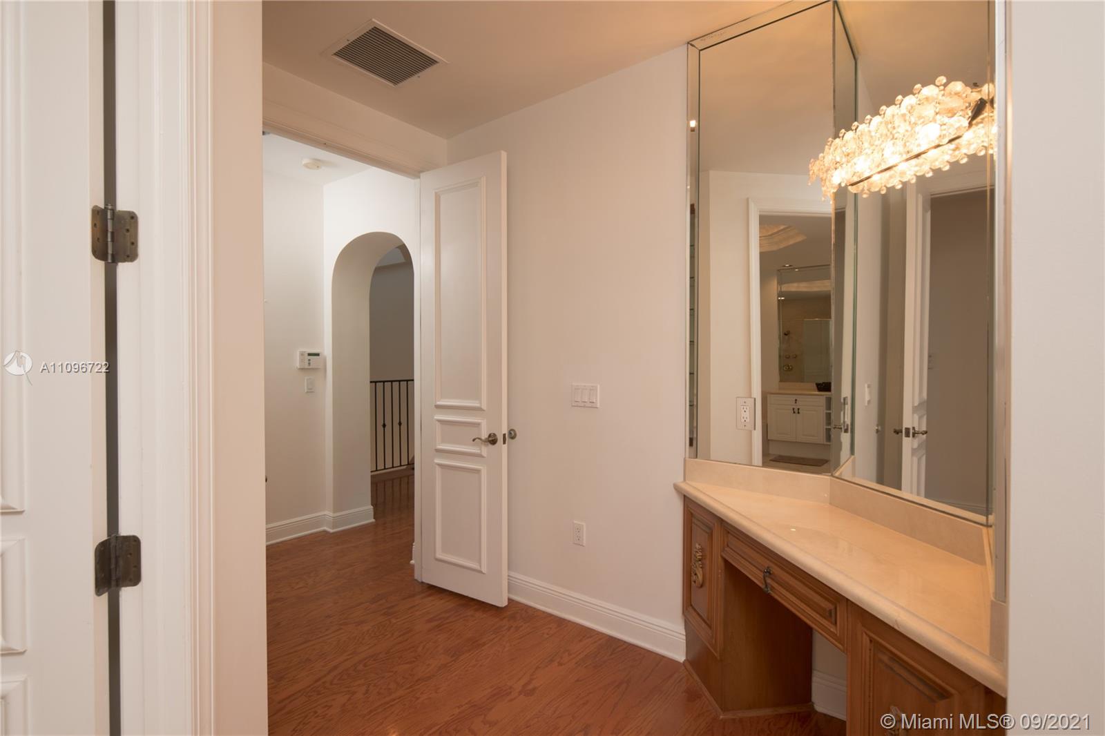 LAKE VIEW SUB - Residential