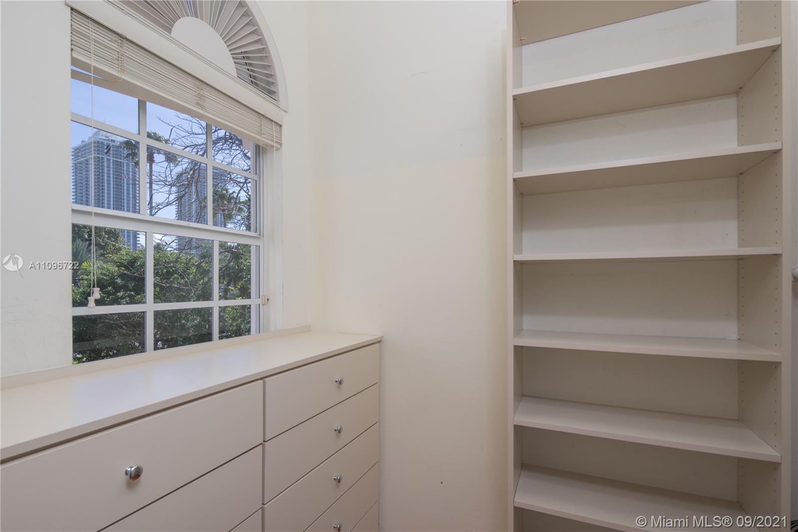 LAKE VIEW SUB - Residential