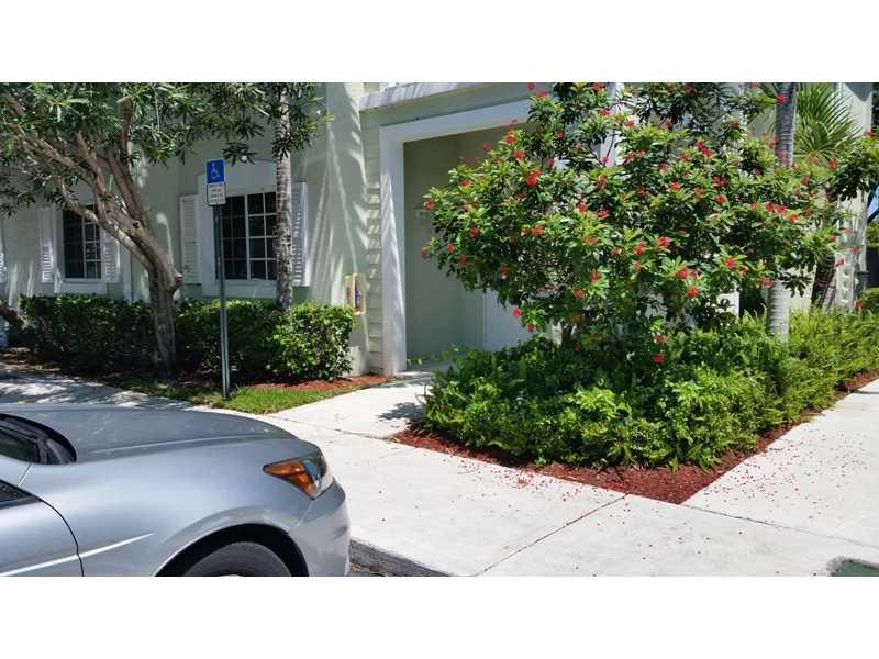 CARIBBEAN ISLES VILLAS CO - Residential Lease