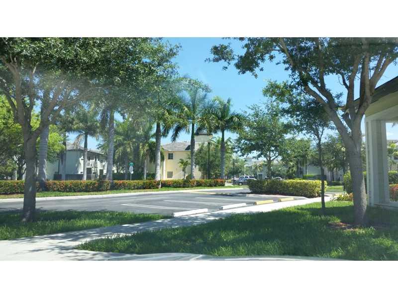 CARIBBEAN ISLES VILLAS CO - Residential Lease