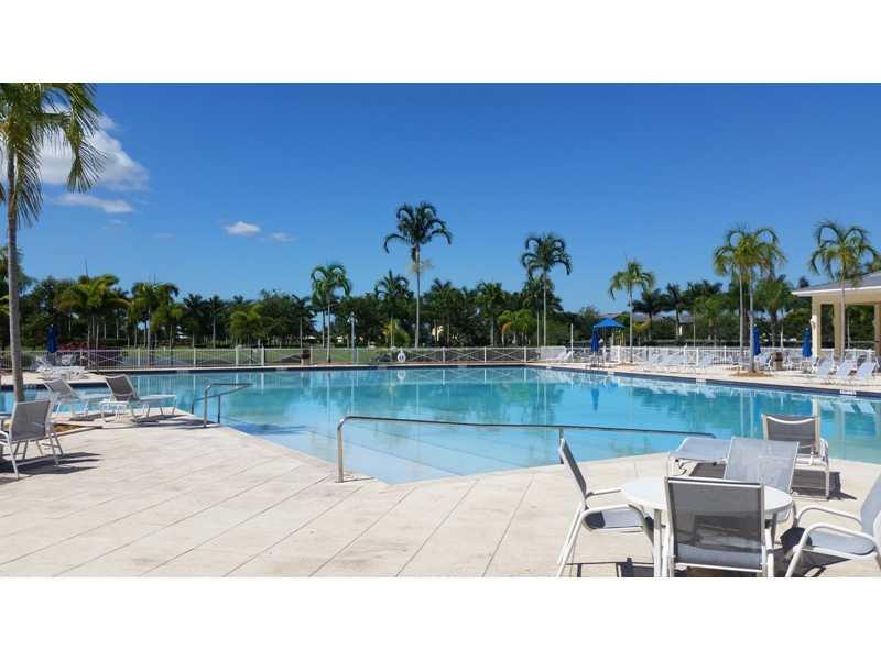 CARIBBEAN ISLES VILLAS CO - Residential Lease