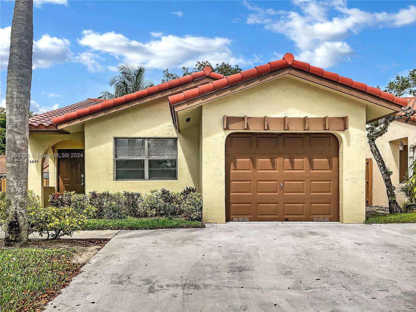 Property for Sale at 6649 Nw 176th Ter, Hialeah, Miami-Dade County, Florida - Bedrooms: 3 
Bathrooms: 2  - $526,000