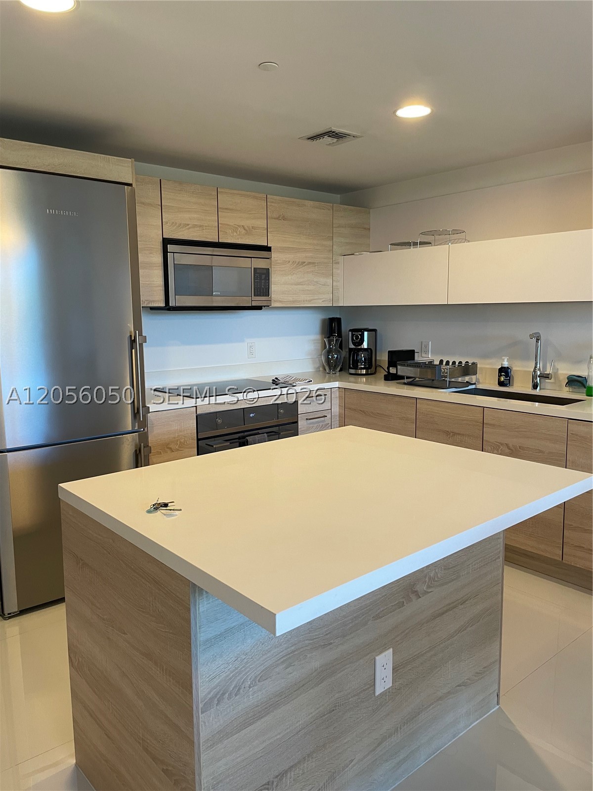 16385 Biscayne Blvd 316