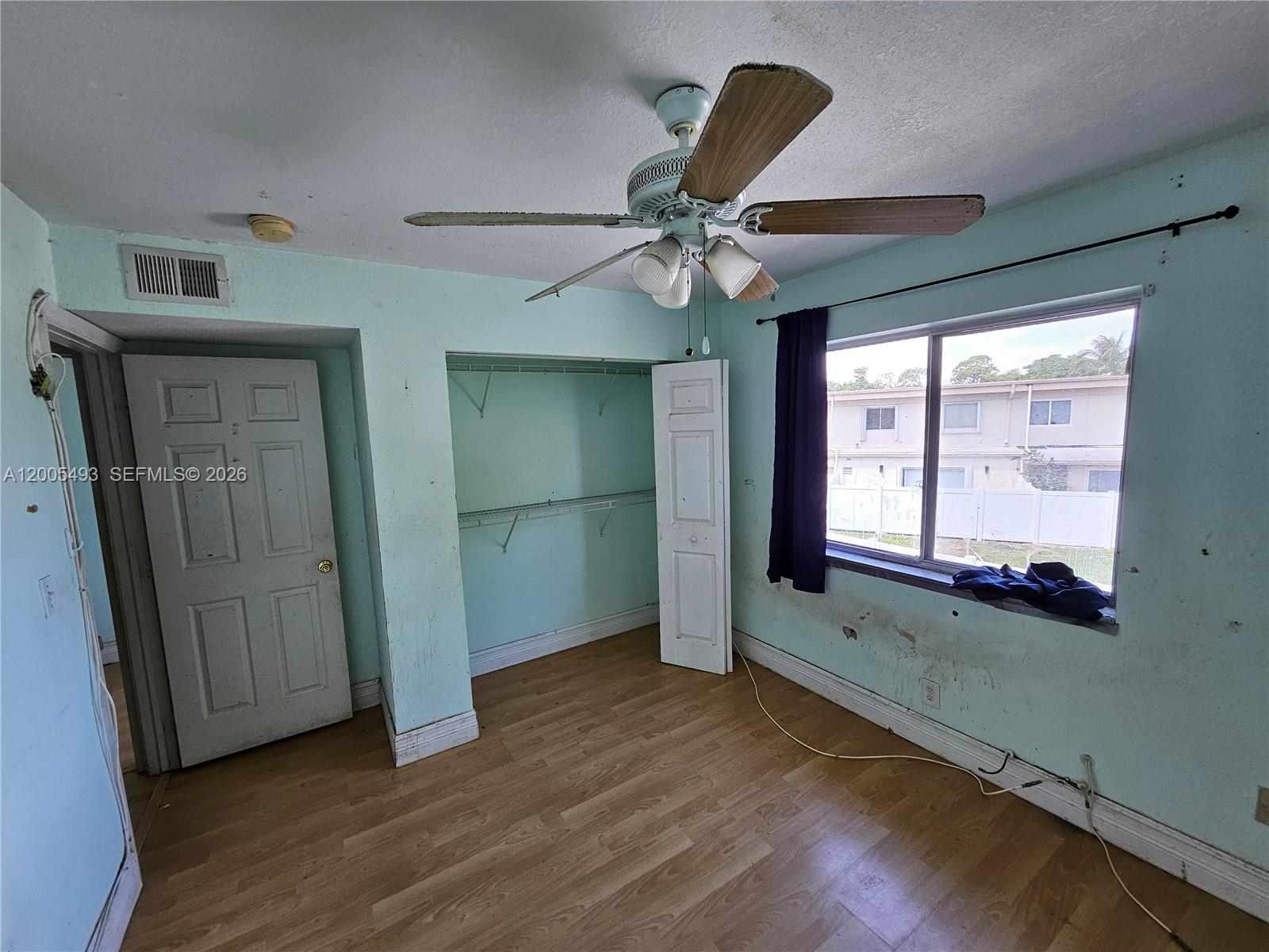 TOWNHOMES OF ORIOLE II - Residential