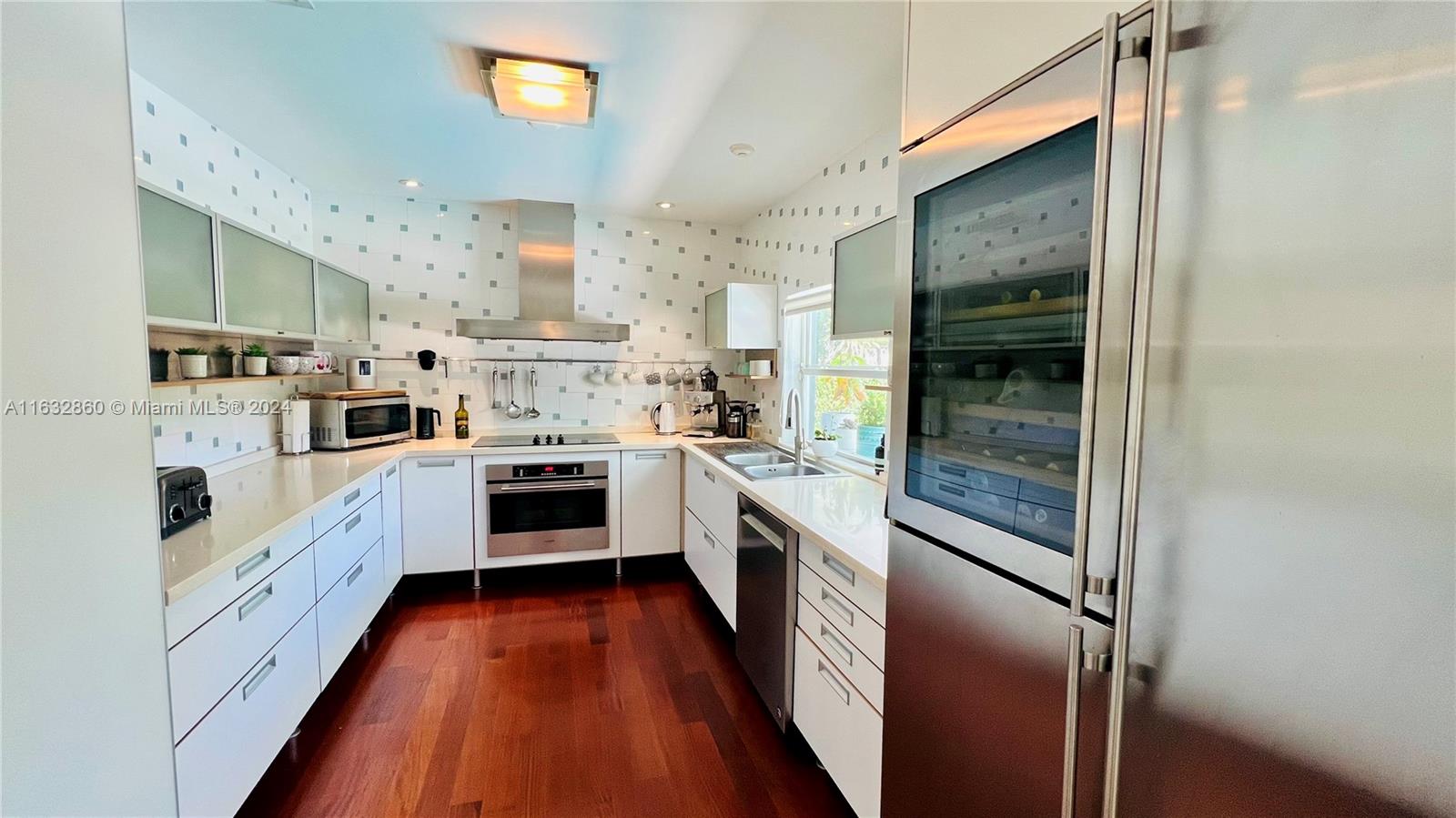 BOUGANVILLEA COURT HOMESI - Residential