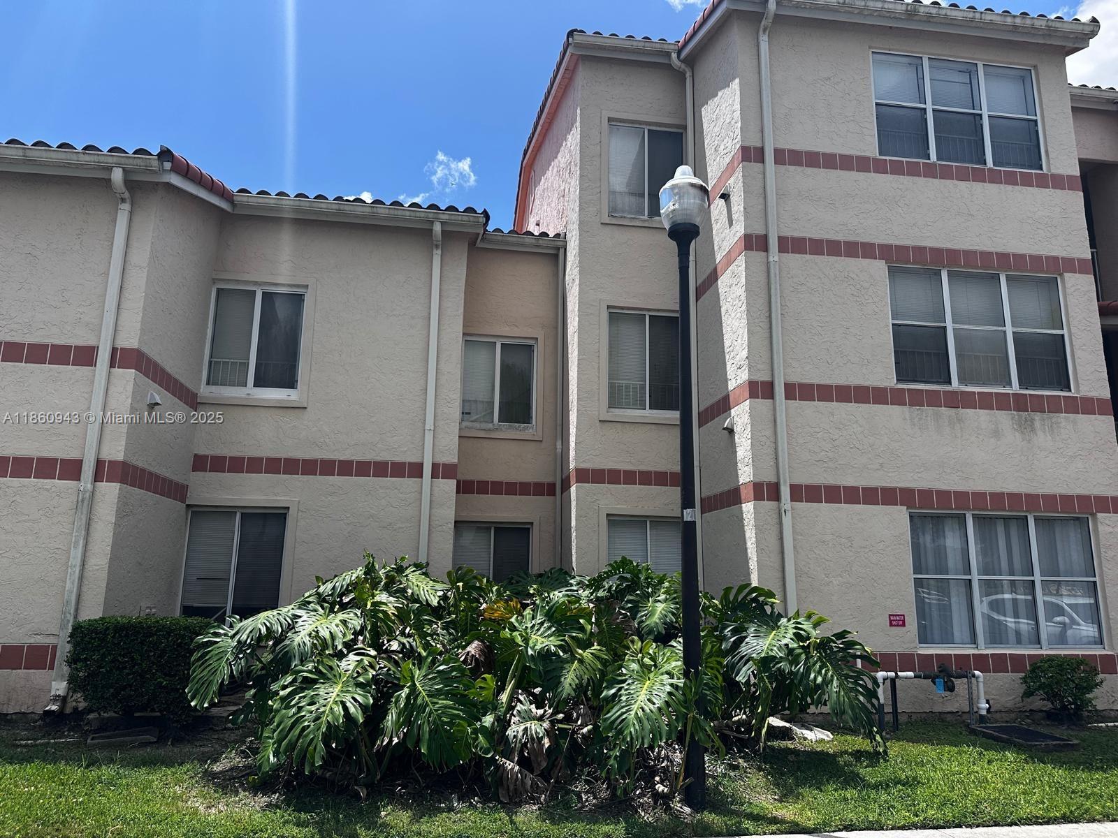CORAL KEY CONDO - Residential Lease
