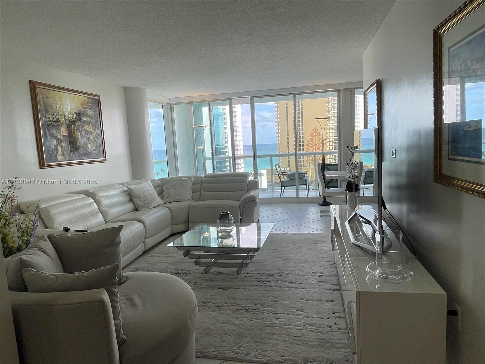 OCEANIA IV CONDO - Residential