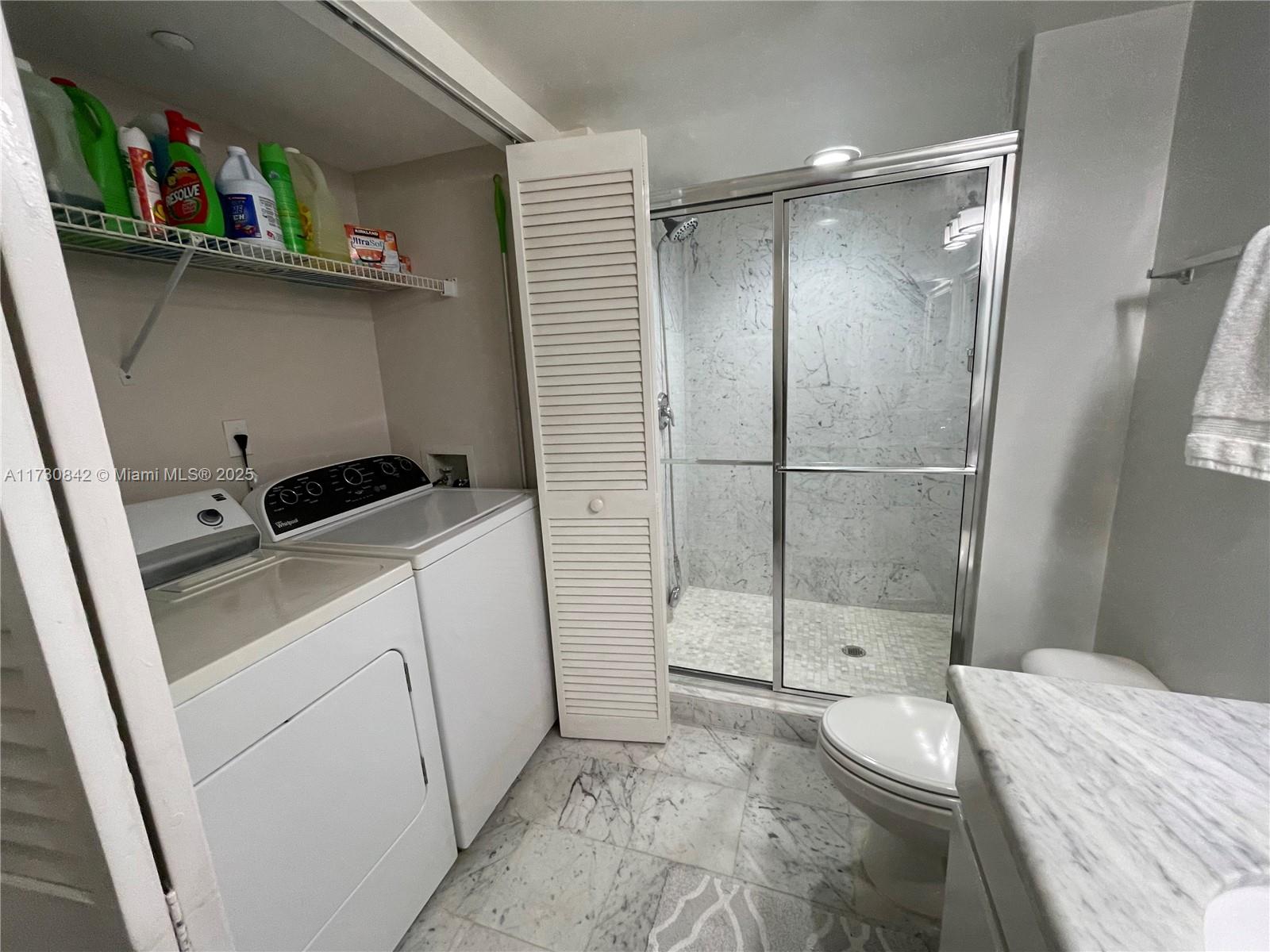 OCEANIA IV CONDO - Residential