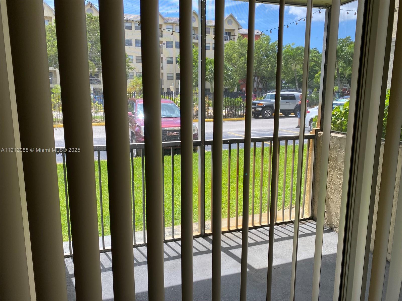 LAS VISTAS AT DORAL CONDO - Residential Lease
