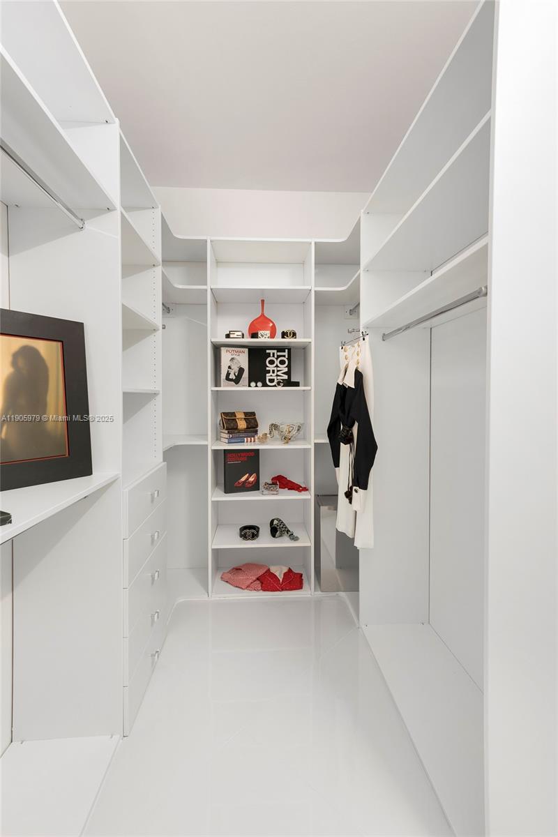 THE RESIDENCES AT THE BAT - Residential