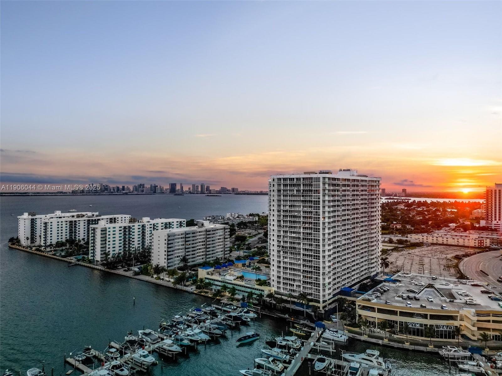 THE GRANDVIEW PALACE COND - Residential Lease