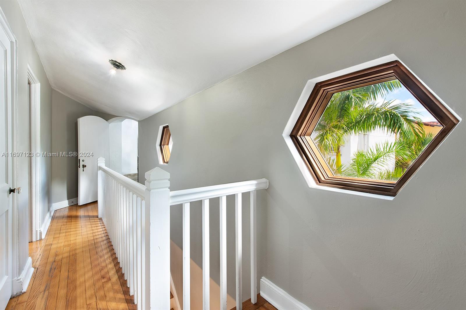 INDIAN BEACH CORP AMD PL - Residential Lease