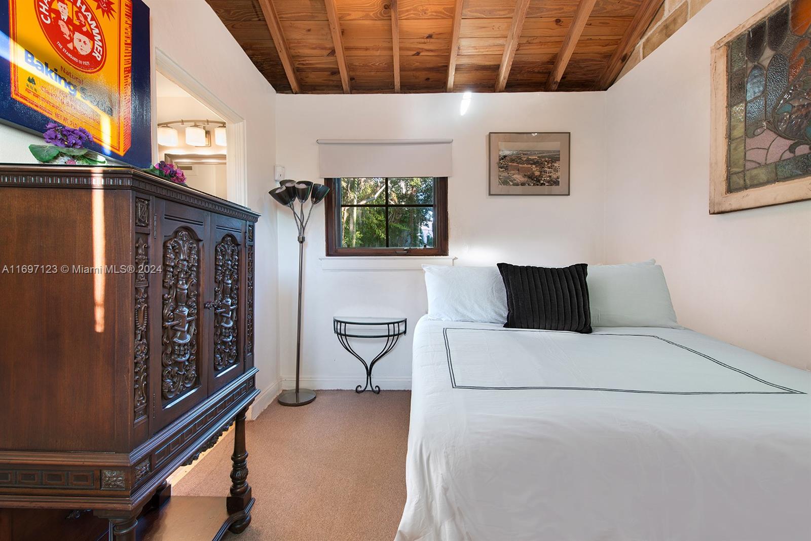 INDIAN BEACH CORP AMD PL - Residential Lease