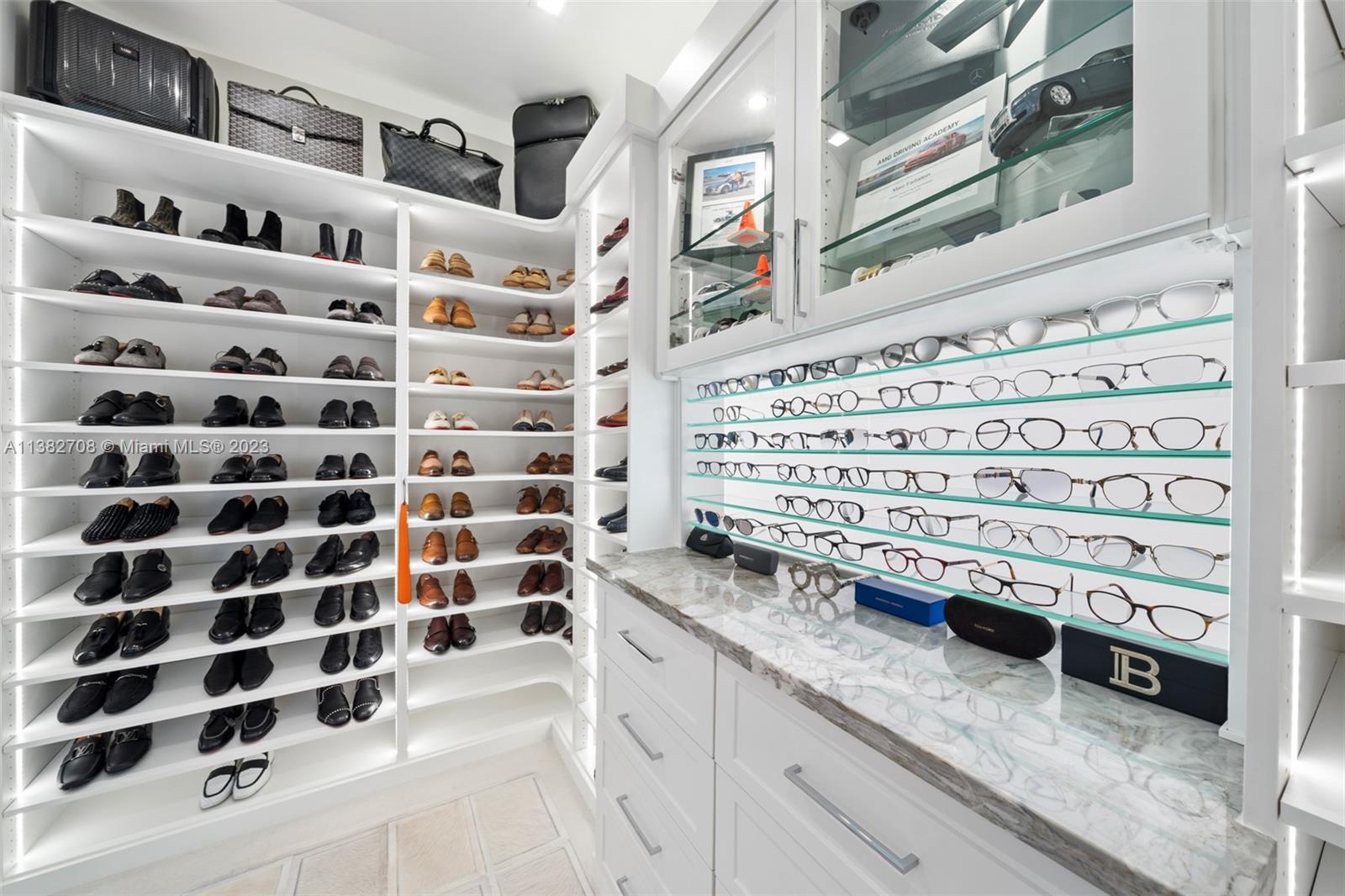 NURMI ISLES ISLAND NO 1 - Residential