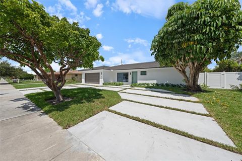 Photo of 3041 NE 45th St, Lighthouse Point, FL 33064 (MLS # A11874065)